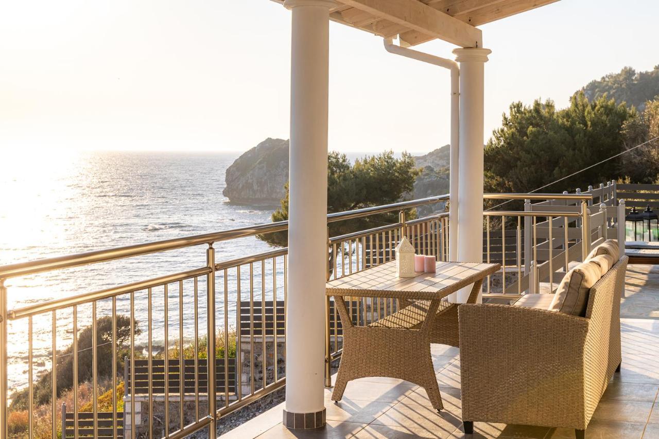 Villa Renata & Villa Filippos With Private Plunge Pool By Konnect Agios Gordios  Dış mekan fotoğraf